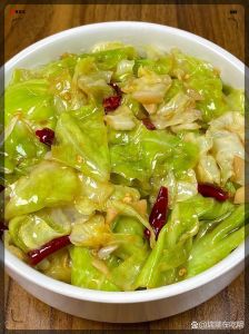 自制蔬菜干的做法大全_晒干豆角炖肉，香浓美味又暖和
