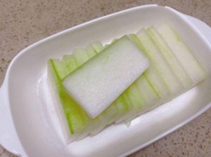 冬瓜切花刀步骤图解_入味好看，低卡美味！