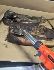 烟熏腊肉的正确清洗方法图解_刷烤刮泡煮全攻略