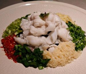 雷州三鲜菜做法_雷州三鲜菜，在家做也鲜香可口！