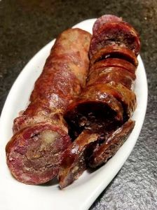 马肠子的制作方法_草原马肉肠，清爽可口做法分享