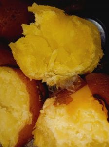 土豆多长时间能煮熟_带皮20分钟，切块8分钟