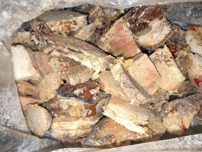 大块方猪肉煮多久才熟_五花肉牛腩食谱与技巧