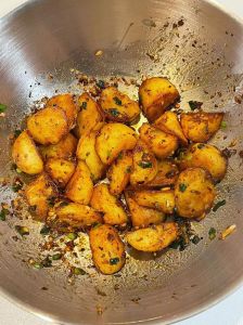 蒸土豆用多大的土豆合适_蒸土豆时间多久？大小看这里！