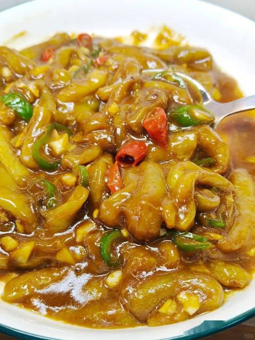 圆茄子家常做法大全_肉末茄子与鱼香茄子做法分享