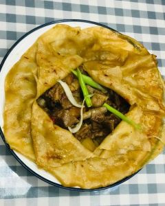 炸饼焖羊肉的做法_家常炸饼焖羊肉，做法详解