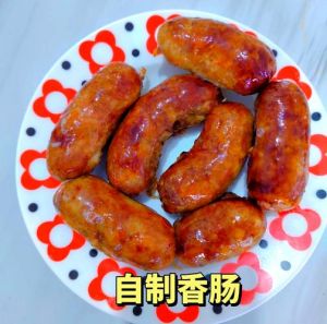 自制肉肠的家常做法_肥瘦刚好，做法简单，在家做美味！