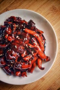 红烧乌贼家常做法_家常美味，鲜香下饭！