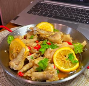 柠檬鸡爪煮几分钟就熟了_酸甜辣爽口，煮制简单又入味