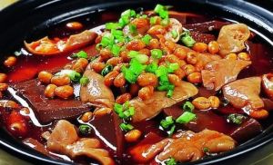 炖肥肠要哪些佐料_干锅香辣卤味全攻略