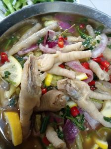 柠檬鸡脚要煮几分钟_柠檬鸡脚煮多久？泡多久？腌多久？