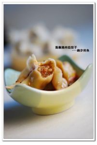 莲藕饺子莲藕焯水吗_饺子馅配菜有讲究