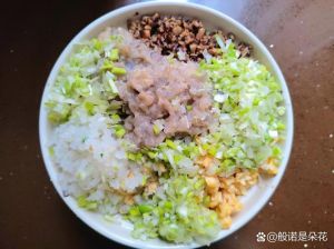 萝卜做饺子馅用焯水吗_萝卜饺馅不用焯，腌制片刻去腥味