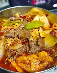炒吊龙牛肉的家常菜做法_吊龙牛肉做法，嫩滑入味，教你爆炒小技巧！