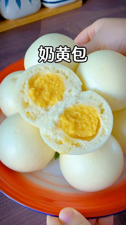 正宗奶黄包馅的做法_馅料+面团技巧 正宗奶黄包馅的做法_馅料+面团技巧