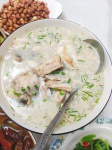 黑鱼炖汤正宗做法_黑鱼炖汤去腥小窍门