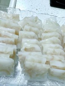 猪头肉皮冻的家常做法_北方特色皮冻，Q弹解腻，在家轻松做！