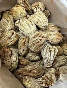 潮州咸佛手果腌制方法_传统腌制美味，食用多样需适量
