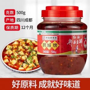 红油豆瓣酱和郫县豆瓣酱哪个好_郫县豆瓣酱VS红油豆瓣酱，哪个更适合你？