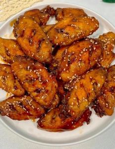 可乐鸡中翅的家常做法_煎煮焖至软糯香浓