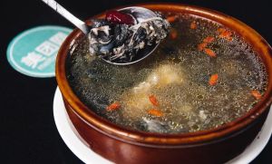 枸杞头煲汤做法大全集_枸杞头，清苦回甘，营养丰富！