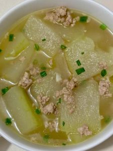 冬瓜的18种家常做法_糖醋蒸肉炒米红烧花椒