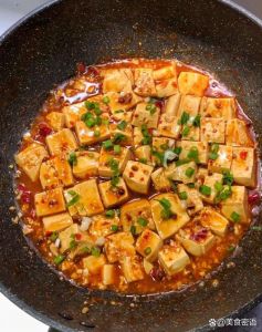 豆腐捏碎的做法大全_创意早餐外脆里嫩，做法简单易入味
