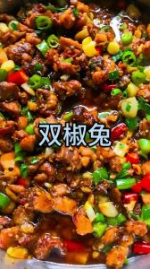 双椒兔的正宗做法大全_麻辣鲜香，嫩滑可口！