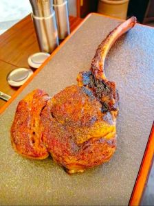 全熟牛排最难做_选肉控温，全熟也美味！