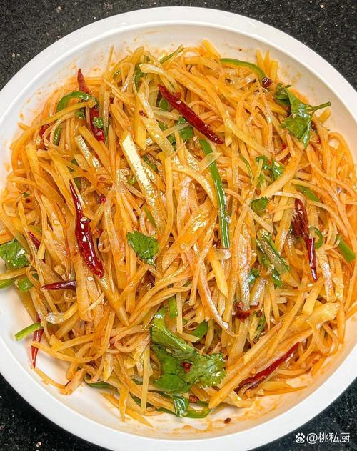 土豆丝焯水多长时间能熟_焯土豆丝3-5分钟，爽脆可口又营养