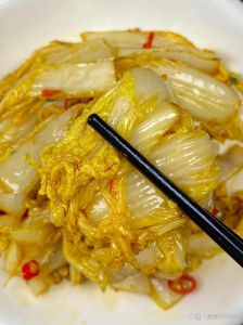 娃娃菜焯水几分钟_蒜蓉娃娃菜，脆爽美味做法分享
