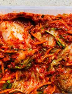 泡菜是腌制食品吗_适量食用有益健康