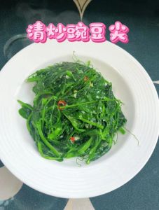 清炒豌豆苗需要炒几分钟_清炒豌豆苗，大火快炒保鲜嫩