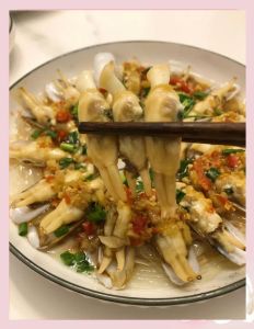 鲜蛏肉的家常做法大全_高蛋白低脂肪，凉拌辣炒蒜蓉粉丝蒸，美味营养驱寒意