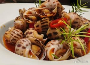 花螺煮多少分钟会熟_花螺煮3-5分钟，别煮老，蒜蓉酱油蘸料香