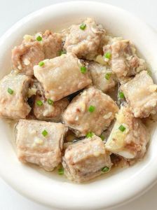 排骨水开蒸多少分钟_蒸排骨嫩滑去腥秘诀