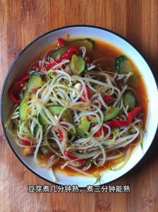 豆芽煮几分钟就熟了_黄豆芽焯烫时间，脆嫩营养这样做